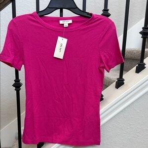 ON-Sight Fuchsia Ribbed Women's Tee